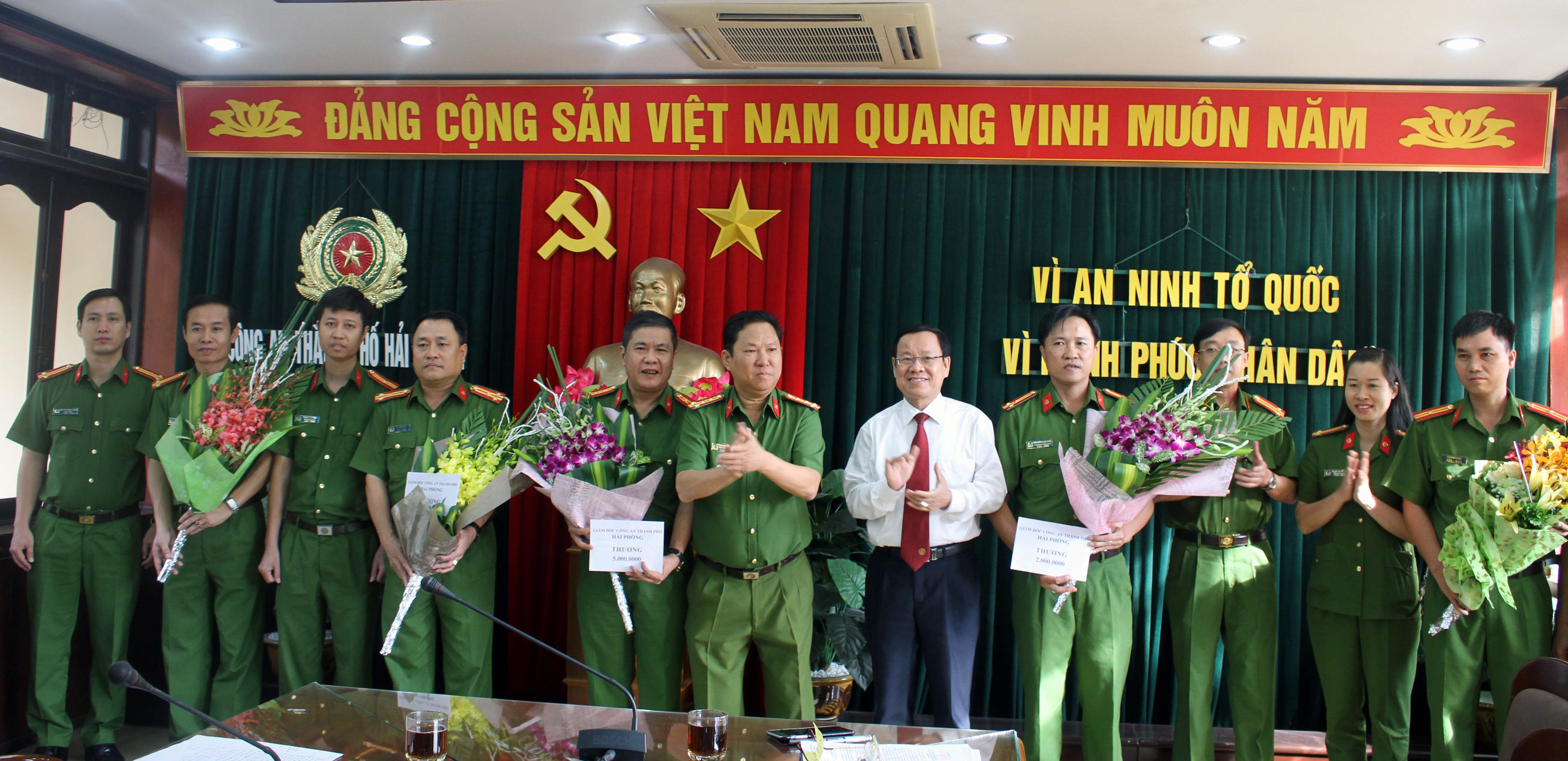Hải Phòng triệt phá đường dây mua bán, vận chuyển ma túy quy mô lớn ảnh 1