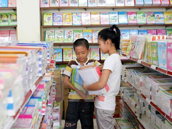 Xây dựng chương trình - sách giáo khoa mới: “Nước sắp đến chân” ảnh 1