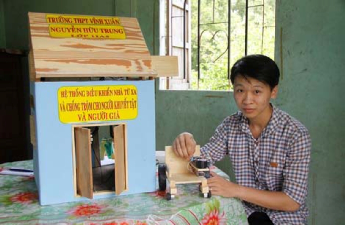 "Nhà sáng chế” 18 tuổi ảnh 2