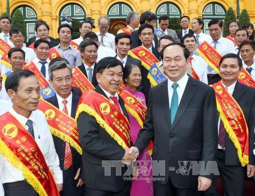 Chủ tịch nước gặp mặt 68 gương mặt sản xuất nông nghiệp tiêu biểu ảnh 1