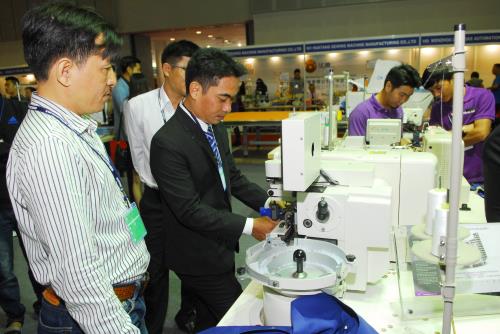 Thay đổi công nghệ để nâng sức cạnh tranh dệt may ảnh 2