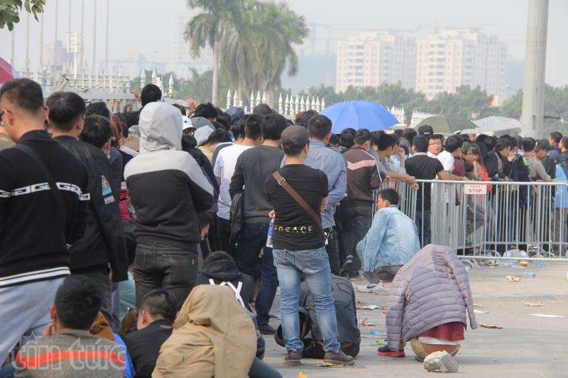 Giá vé chợ đen trận Việt Nam - Indonesia bị đẩy “trên trời” ảnh 8