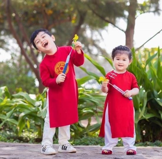 Áo dài hút khách dịp cuối năm ảnh 2