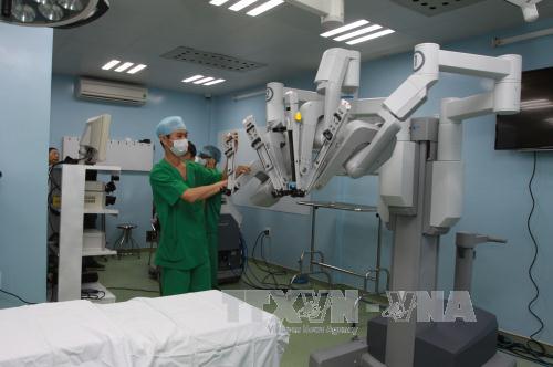 Khánh thành khu phẫu thuật bằng Robot đầu tiên tại Việt Nam ảnh 1