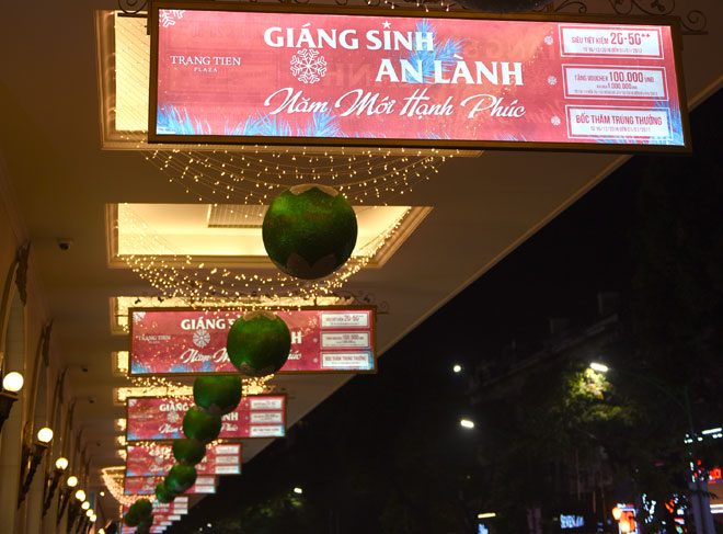 Hà Nội rộn ràng không khí Giáng Sinh ảnh 9