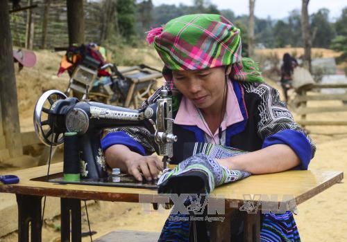 Người Mông rẻo cao đón Tết cổ truyền của dân tộc ảnh 6
