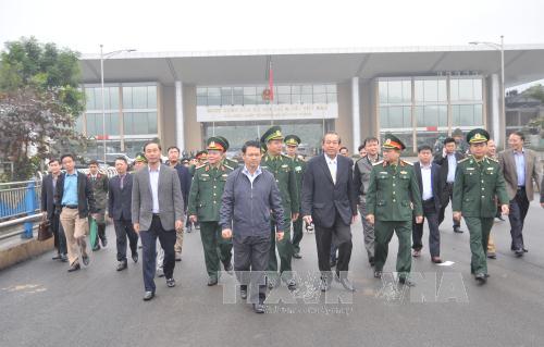 Phó Thủ tướng: Không để có vùng cấm trong chống buôn lậu và gian lận thương mại ảnh 1