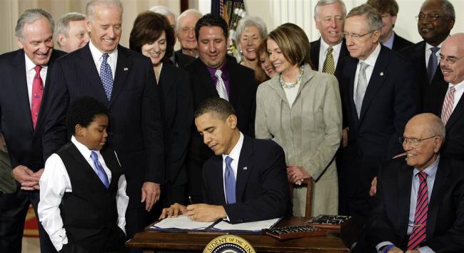 Những khoảnh khắc ấn tượng trong 2 nhiệm kỳ của Tổng thống Obama ảnh 4