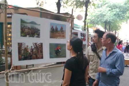 Khai mạc triển lãm ảnh 11 di sản văn hóa phi vật thể Việt Nam ảnh 2