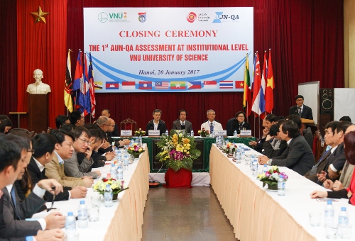 Đại học đầu tiên được kiểm định chất lượng theo chuẩn AUN-QA ảnh 1