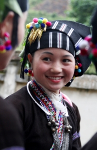 Mùa giao duyên của trai gái Lự ảnh 2