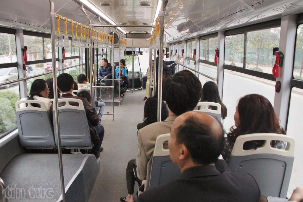 Trải nghiệm du Xuân bằng xe buýt nhanh BRT ảnh 10