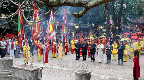 Lễ hội mùa xuân Côn Sơn - Kiếp Bạc năm 2017 sẽ khánh thành Cửu Phẩm Liên Hoa ảnh 1