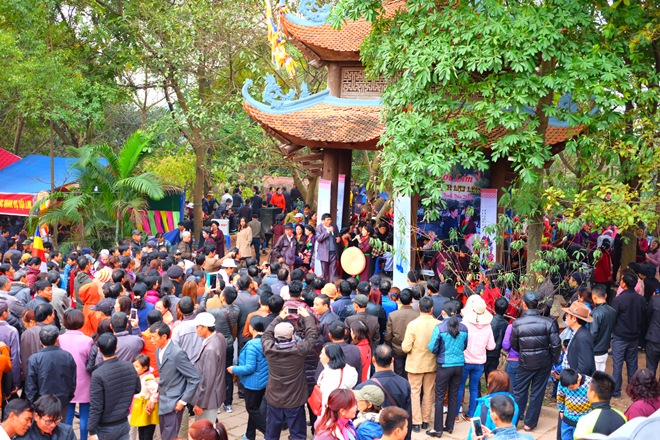 Nghe câu quan họ trao duyên tại Hội Lim 2017 ảnh 2