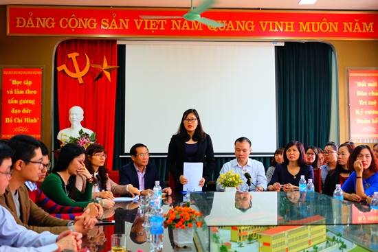 Công bố quyết định cách chức Hiệu trưởng, Hiệu phó trường Nam Trung Yên ảnh 1