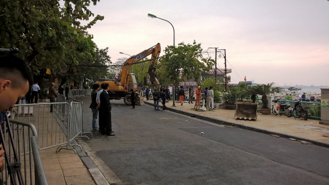 Cưỡng chế nhà nổi, du thuyền Hồ Tây ảnh 9