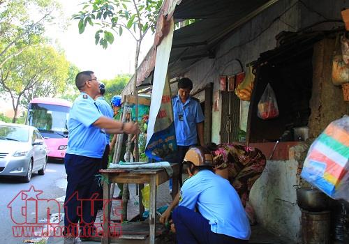 Quận 3 cũng quyết liệt giành lại vỉa hè cho người đi bộ ảnh 4