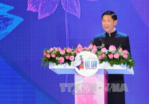 Duyên dáng Áo dài Thành phố Hồ Chí Minh ảnh 1