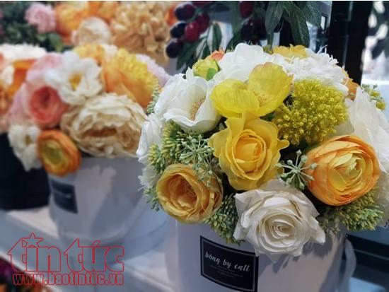 Hoa lụa đẹp và sang 'lên ngôi' ngày 8/3 ảnh 4
