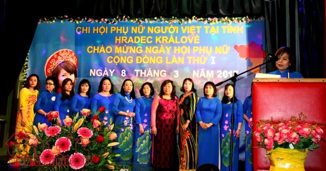 ‘Dân vận khéo’ của phụ nữ Việt tại Séc ảnh 1