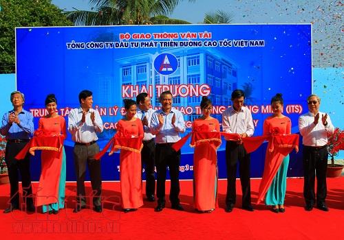 Vận hành hệ thống giao thông thông minh trên cao tốc TP HCM-Long Thành-Dầu Giây ảnh 1