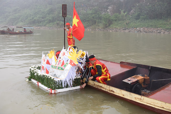 Tưng bừng lễ hội truyền thống làng nghề Bát Tràng ảnh 11