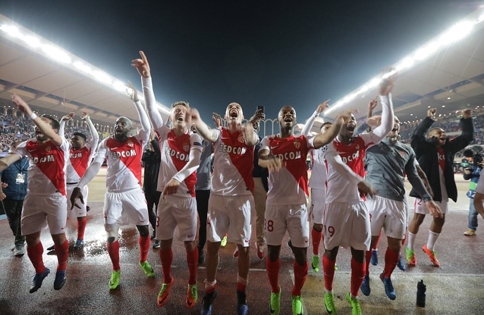 Xác định đủ 8 đội vào tứ kết Champions League: Đẹp như trong cổ tích ảnh 1