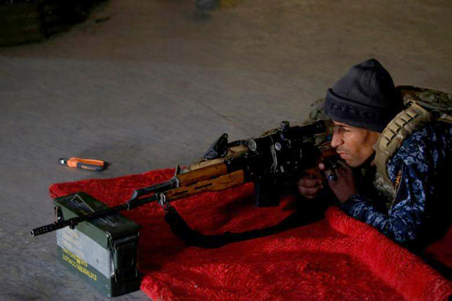 Cuộc chiến bắn tỉa nóng bỏng tại Mosul ảnh 5