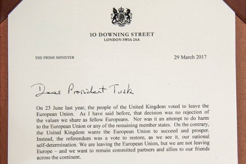 Giây phút lịch sử của tiến trình Brexit: Anh trao Điều 50 tới Chủ tịch EC ảnh 3