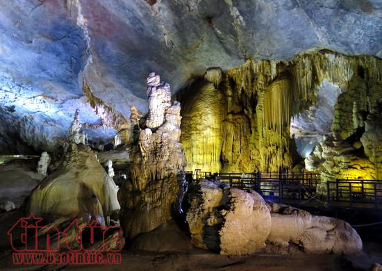 Lạc vào chốn bồng lai ở động Thiên Đường ảnh 4