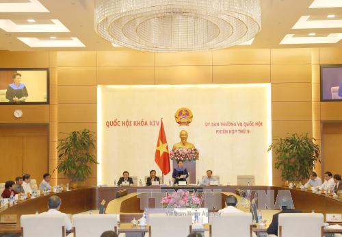 Bế mạc Phiên họp thứ 9, Ủy ban Thường vụ Quốc hội khóa XIV ảnh 2
