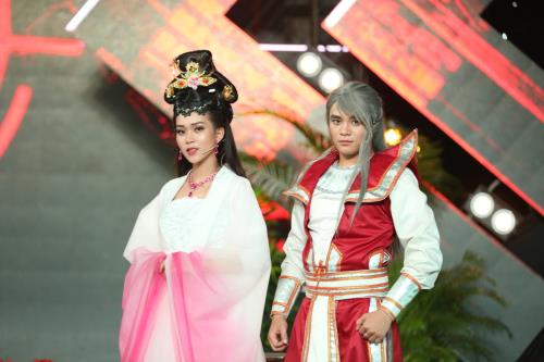 Điệp vụ đối đầu tập 3 đưa khán giả đến với thế giới showbiz hào hoa đầy cám dỗ ảnh 1
