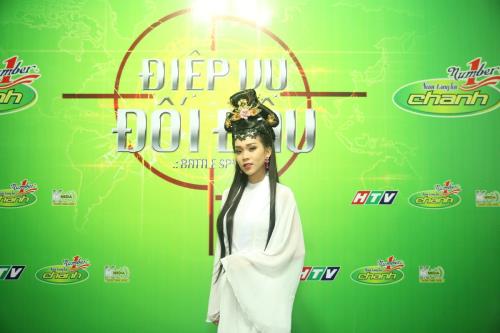 Điệp vụ đối đầu tập 3 đưa khán giả đến với thế giới showbiz hào hoa đầy cám dỗ ảnh 3