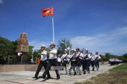 Nối gần Trường Sa với đất liền ảnh 3