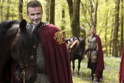 Ngắm dàn sao nam danh tiếng bậc nhất Hollywood quy tụ trong King Arthur ảnh 5