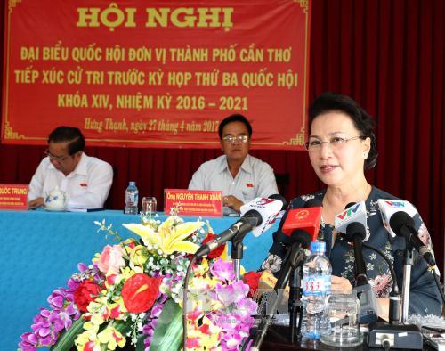 Chủ tịch Quốc hội tiếp xúc cử tri quận Cái Răng, Cần Thơ ảnh 2