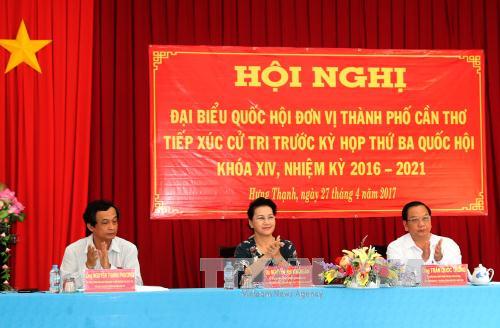 Chủ tịch Quốc hội tiếp xúc cử tri quận Cái Răng, Cần Thơ ảnh 3