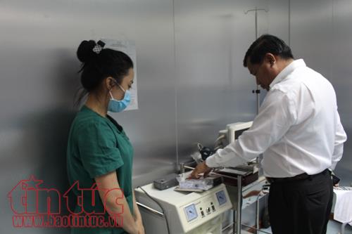 Bộ trưởng Y tế: Ngừng hoạt động các phòng khám tư nhân vi phạm để chấn chỉnh ảnh 1