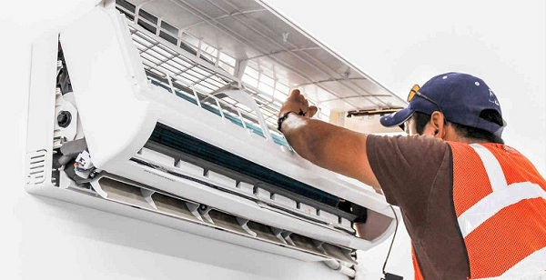 Vì sao dàn lạnh điều hòa bị đóng tuyết? ảnh 1