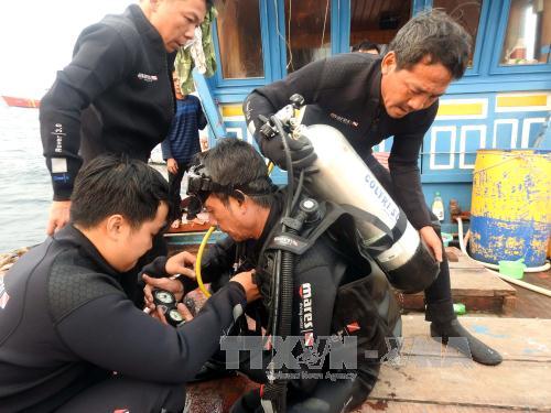 Vụ chìm tàu cá HP 90364 TS: Tìm thấy thi thể hai thuyền viên mất tích ảnh 2