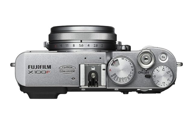 Những mẫu máy ảnh Fujifilm, Canon đời mới bán tại Việt Nam ảnh 2