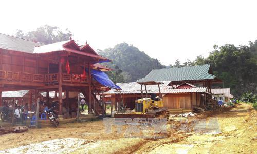 Sơn La: Ổn định đời sống dân cư vùng ngập lũ, sạt lở trước mùa mưa lũ ảnh 1