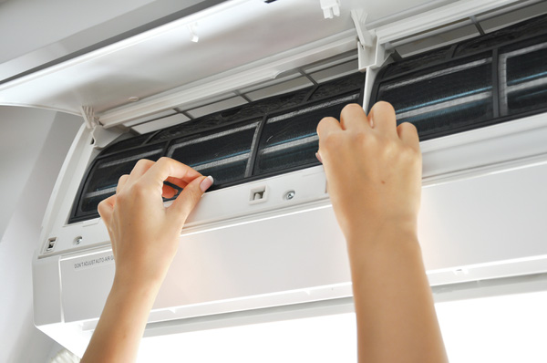 Những lưu ý khi vệ sinh điều hòa bạn cần biết ảnh 1