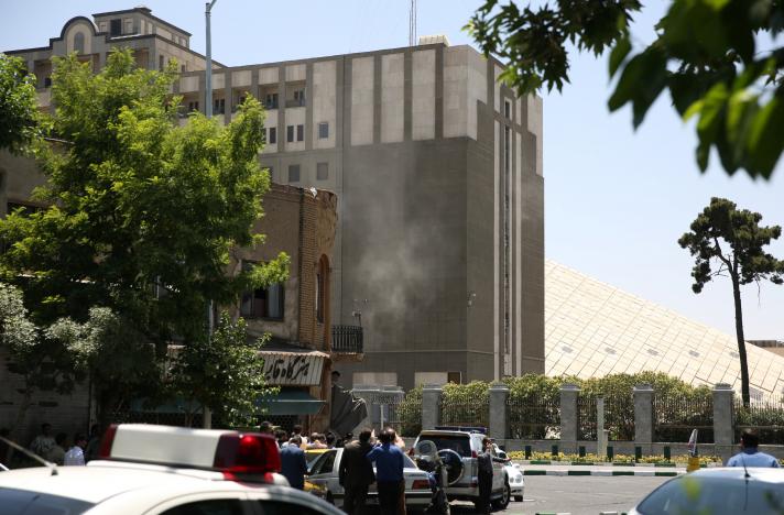 Iran tố Saudi Arabia đứng đằng sau vụ tấn công liều lĩnh vào Tehran ảnh 1