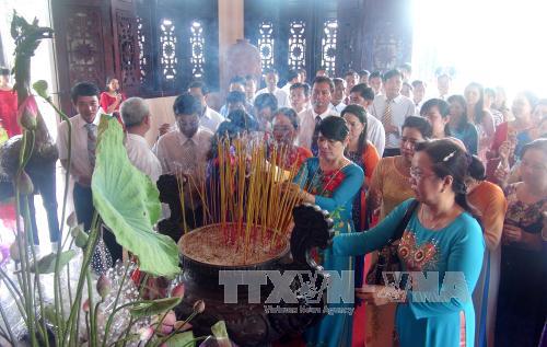 Phạm Hùng - người cộng sản kiên cường ảnh 1