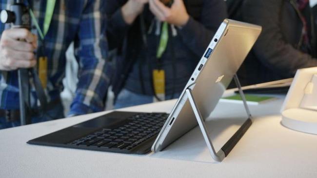 Từ 12 triệu đồng, nên chọn mua laptop viền mỏng, pin ‘trâu’ nào? ảnh 4
