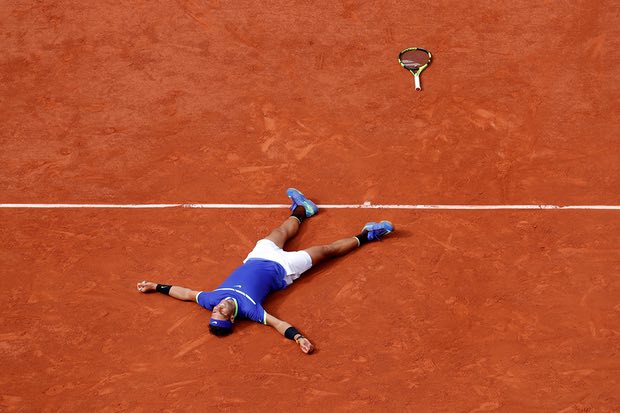 'Vua đất nện' Nadal lập kỷ lục cú ăn 10 Roland Garros ảnh 3
