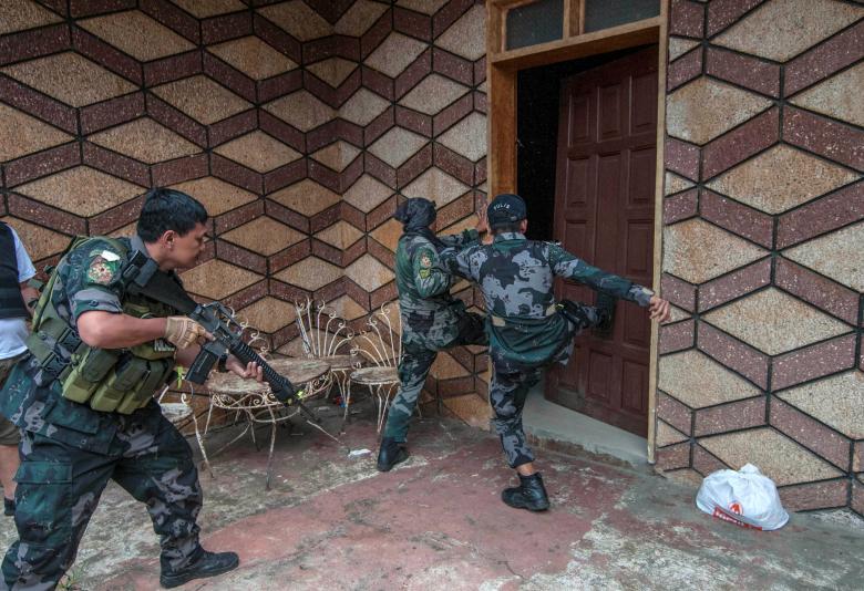 Bên trong cuộc chiến giành lại Marawi của quân đội Philippines ảnh 7