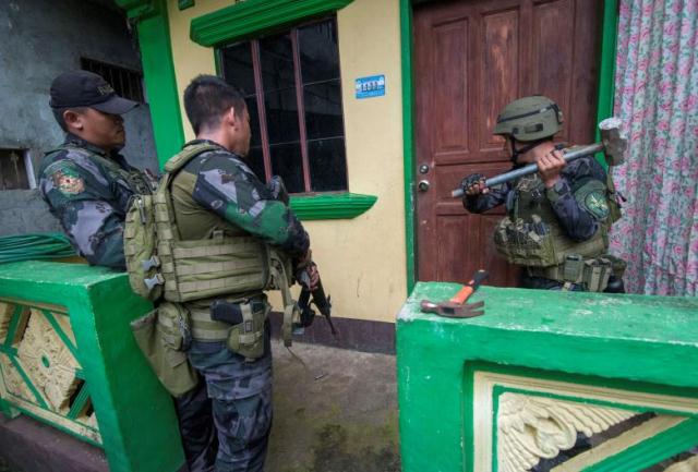 Bên trong cuộc chiến giành lại Marawi của quân đội Philippines ảnh 11