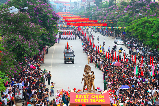 Khai mạc Triển lãm ảnh 'Dấu ấn' ảnh 4